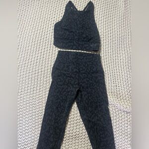 Lululemon Legging and Top/Bra Set